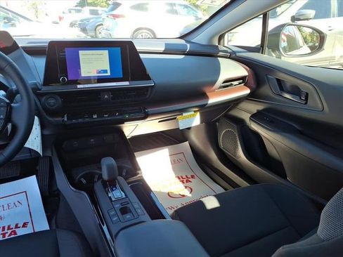 New 2026 Toyota Prius Plug-In Hybrid image 8