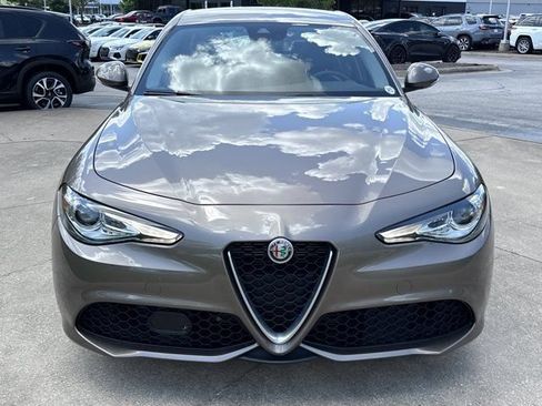 Used 2019 Alfa Romeo Giulia AWD w/ Quick Order Package 22J Sport image 13