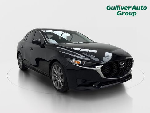 Used 2021 MAZDA MAZDA3 s FWD image 13