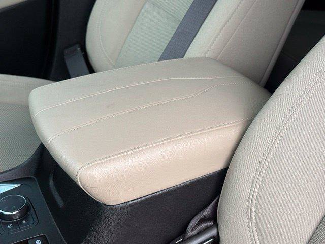Used 2023 Chevrolet Traverse LT w/ LPO, Cargo Package AWD/4WD image 11