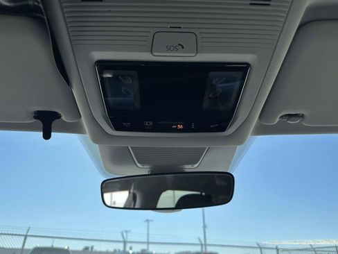 New 2025 Volkswagen Tiguan S AWD/4WD image 26