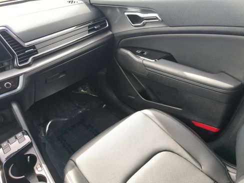 Used 2023 Kia Sportage SX FWD image 14