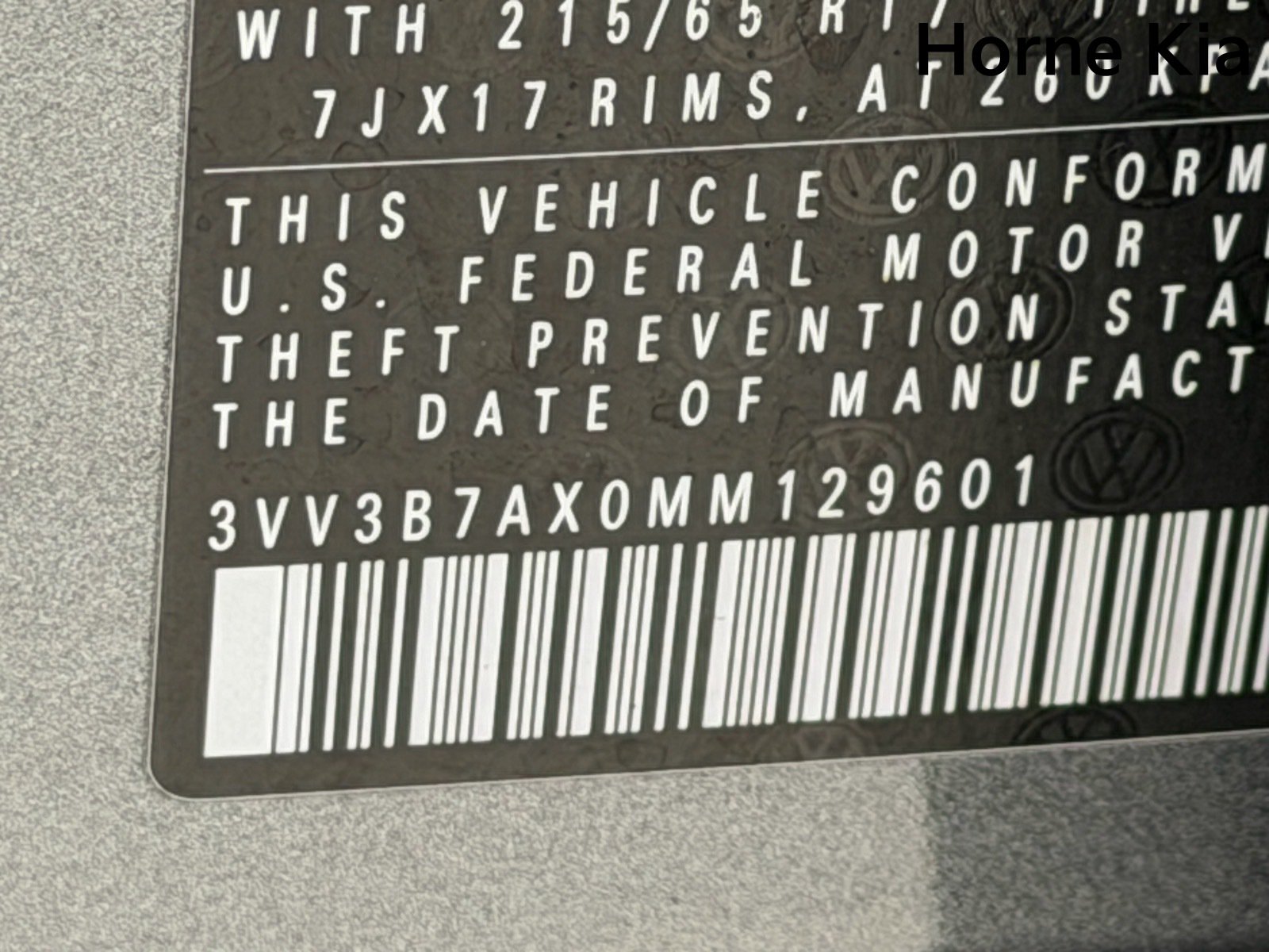 Used 2021 Volkswagen Tiguan SE FWD image 32