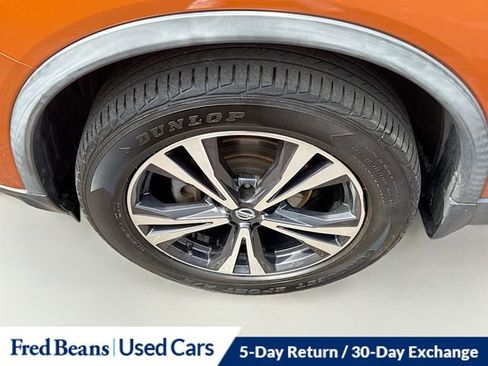 Used 2019 Nissan Rogue SV w/ Premium Package AWD/4WD image 32