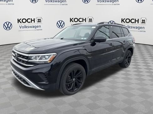 Used 2022 Volkswagen Atlas SE image 3