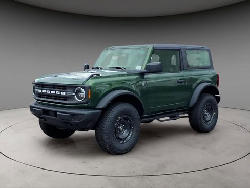 New 2025 Ford Bronco 2-Door w/ Sasquatch Package image 1