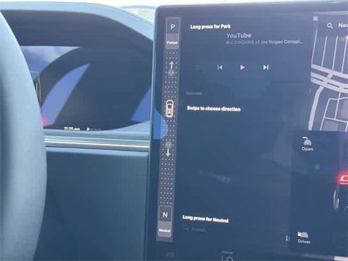 Used 2026 Tesla Model X image 25