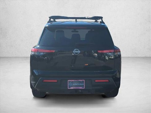 Used 2025 Nissan Pathfinder Rock Creek image 6