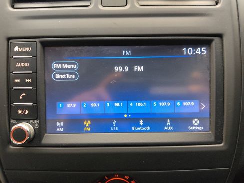 Used 2019 Nissan Versa S Plus FWD image 25