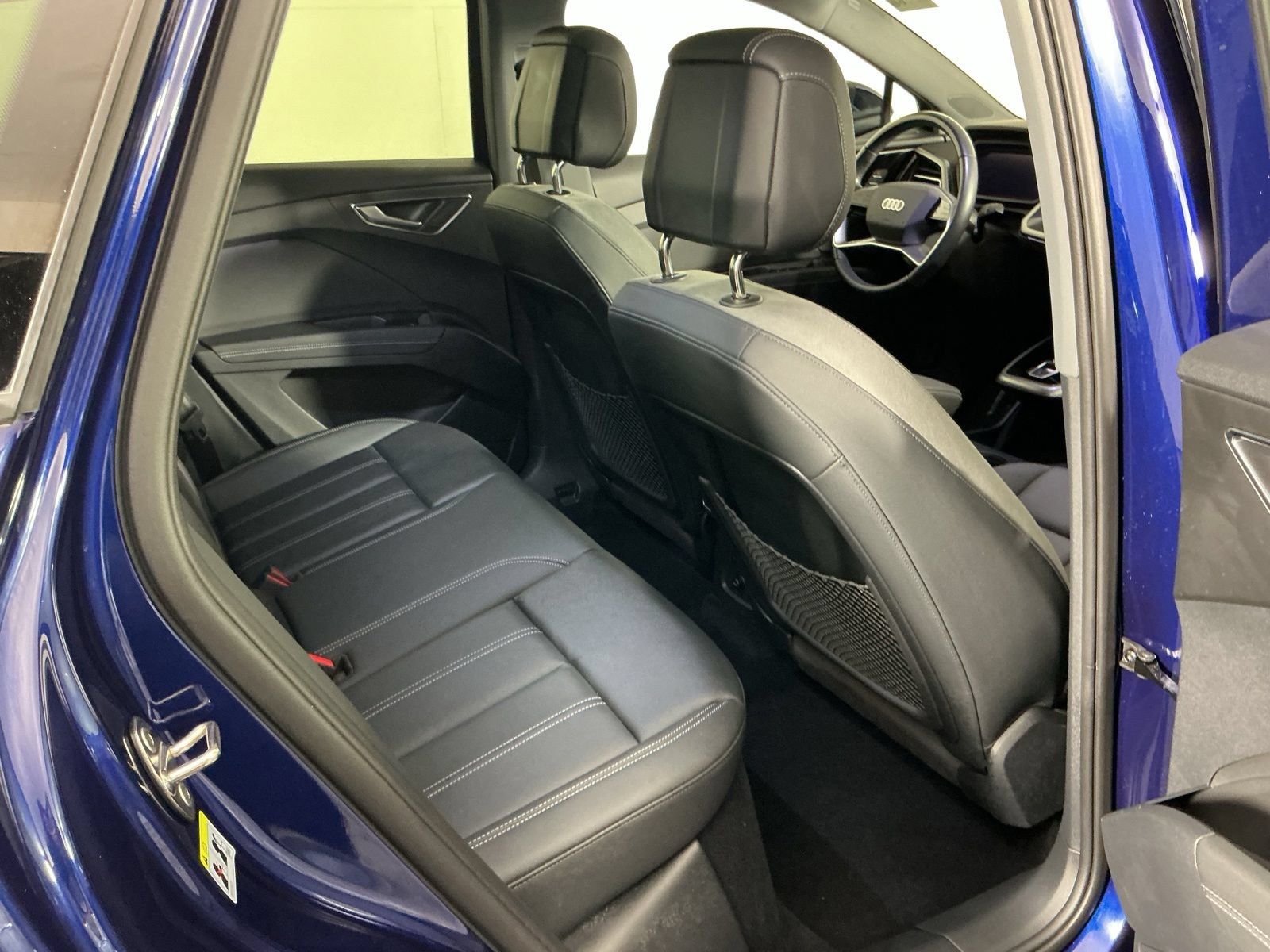 Used 2023 Audi Q4 e-tron Premium w/ Convenience Package AWD/4WD image 17