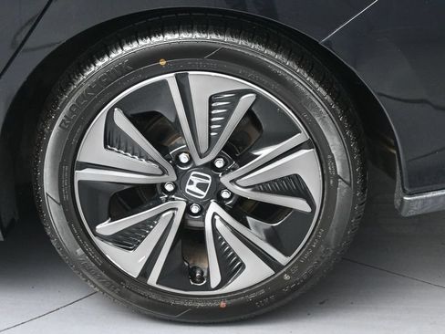 Used 2017 Honda Civic EX-L image 37