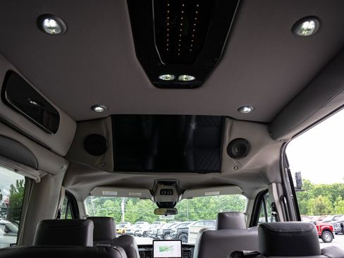 New 2026 Ford Transit 250 148 Medium Roof Extended AWD image 52