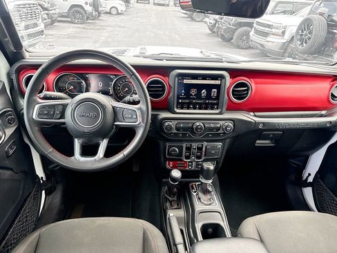 Used 2023 Jeep Wrangler Unlimited Rubicon AWD/4WD image 24