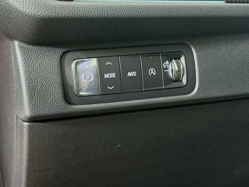 New 2026 Chevrolet Traverse RS image 12