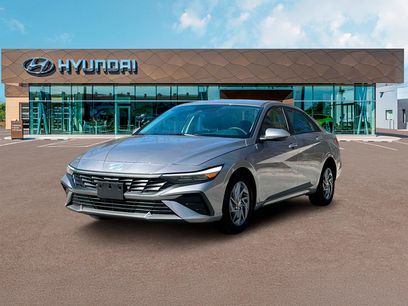 New 2025 Hyundai Elantra Blue