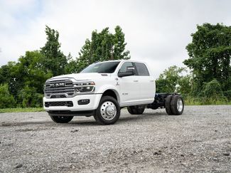 New 2026 RAM 4500 4x4 Crew Cab DRW w/ Laramie Trim Package video 1