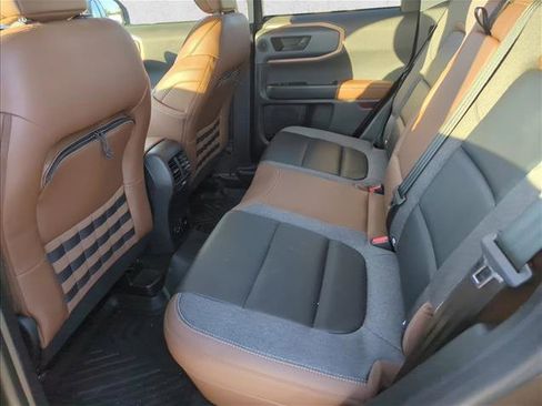 Used 2022 Ford Bronco Sport Outer Banks w/ Tech Package AWD/4WD image 21