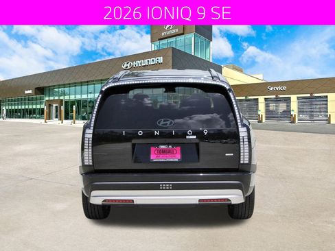 New 2026 Hyundai Ioniq 9 SE AWD/4WD image 5