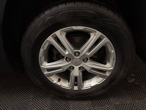 Used 2018 GMC Terrain SLE w/ Driver Convenience Package image 25