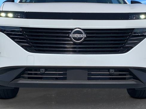 New 2025 Nissan Murano SV image 8