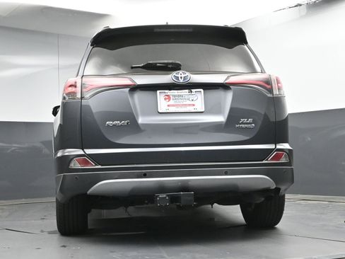 Used 2018 Toyota RAV4 XLE w/ Convenience Package image 27