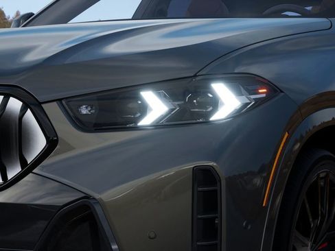 New 2026 BMW X6 xDrive40i w/ Executive Package image 6