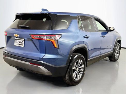Used 2026 Chevrolet Equinox LT w/ Convenience Package II FWD image 4
