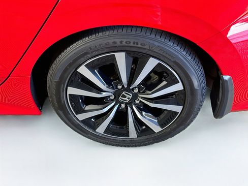 Used 2024 Honda Civic EX image 11