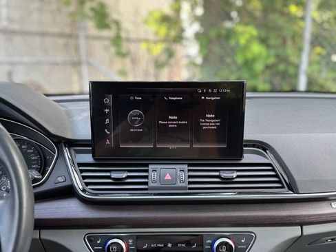 Used 2022 Audi Q5 2.0T Premium AWD/4WD image 25
