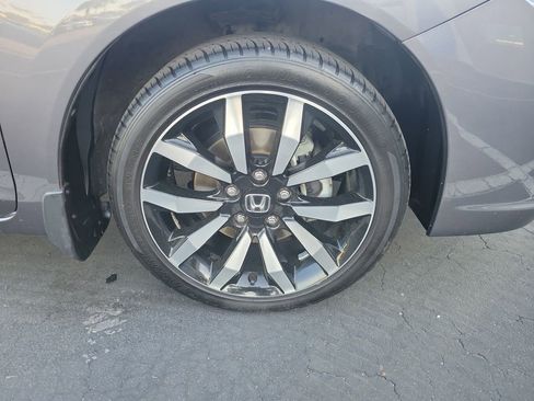 Used 2015 Honda Civic EX-L image 6