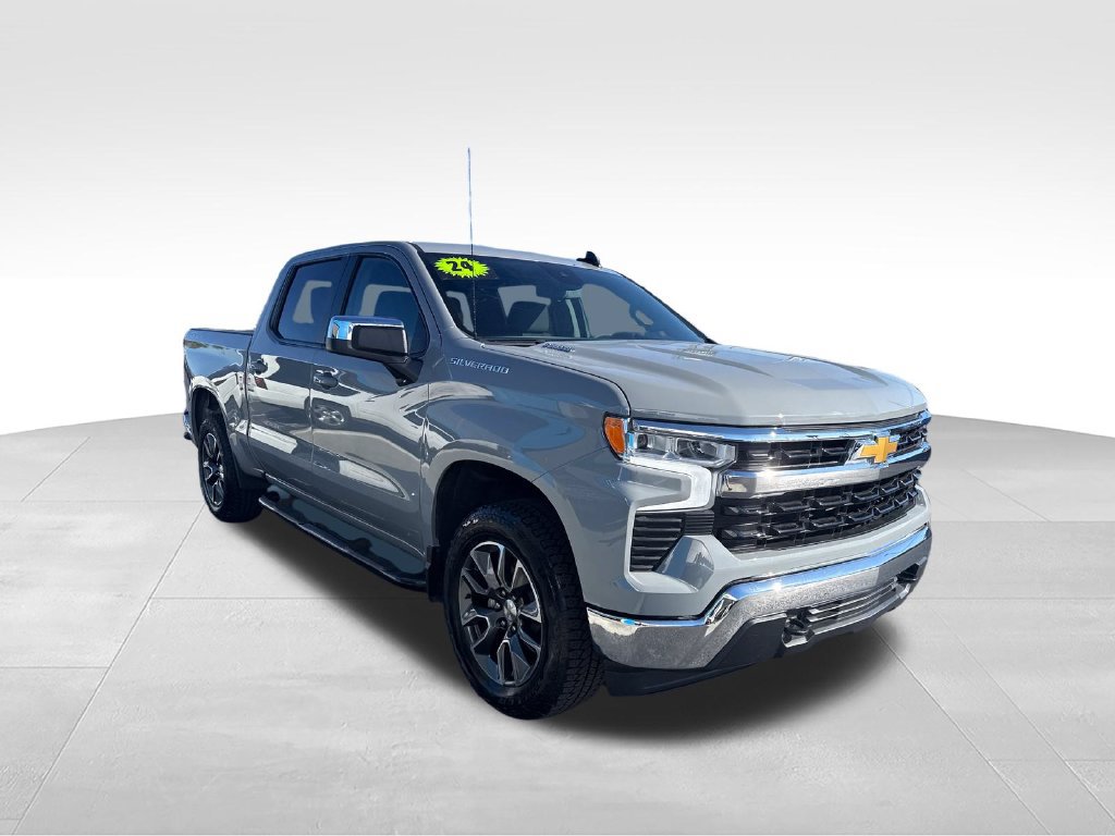Used 2024 Chevrolet Silverado 1500 LT AWD/4WD image 8