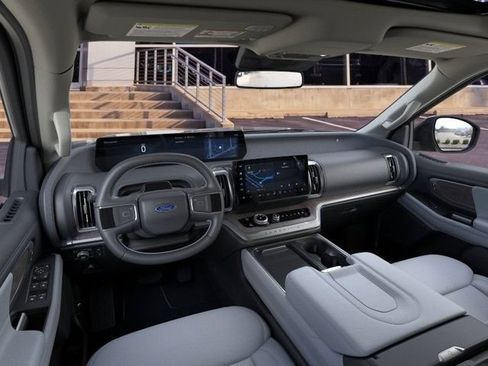 New 2026 Ford Expedition Max Platinum w/ Platinum Ultimate Package AWD/4WD image 9