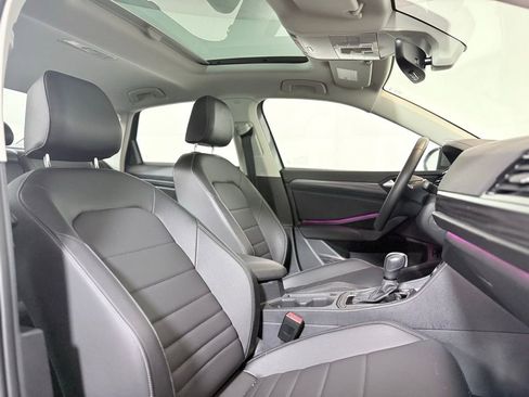 Used 2021 Volkswagen Jetta SEL image 23