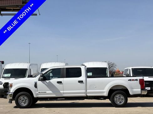 Used 2022 Ford F250 XL w/ Power Equipment Group image 3