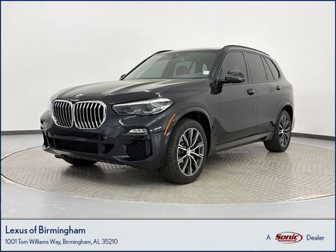 Used 2020 BMW X5 xDrive40i w/ M Sport Package image 1