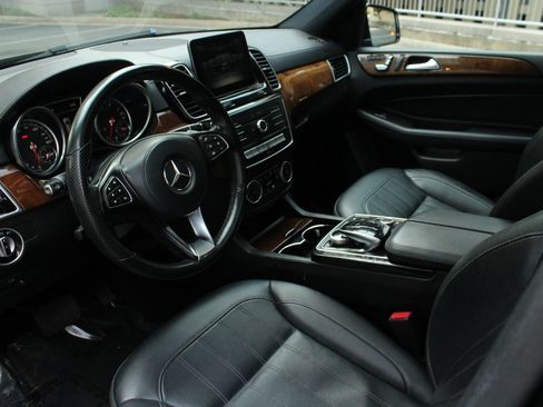 Used 2018 Mercedes-Benz GLS 450 4MATIC w/ Premium Package image 13