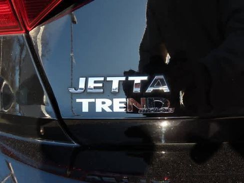 Used 2021 Volkswagen Jetta S image 7