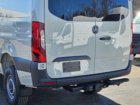 New 2026 Mercedes-Benz Sprinter 144 Cargo image 12