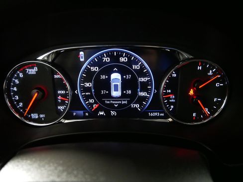 Used 2024 GMC Terrain Denali image 21