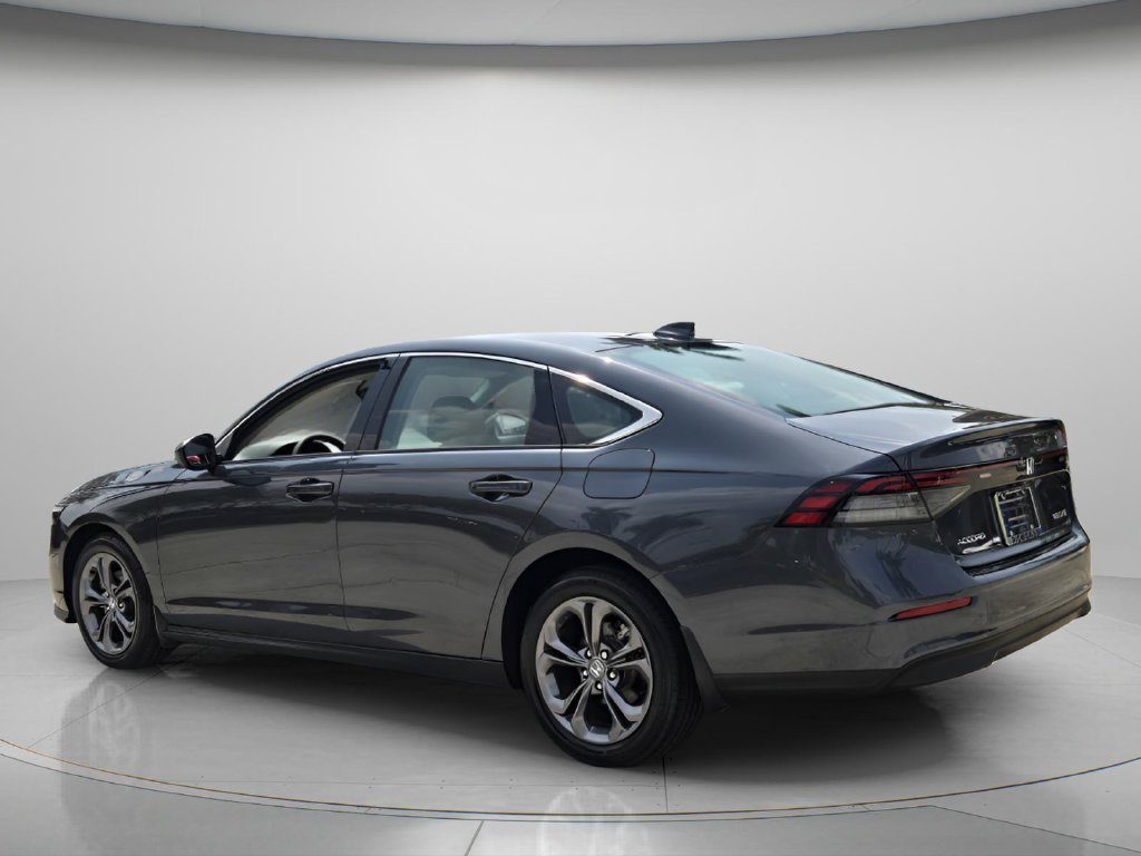 Used 2024 Honda Accord EX image 8