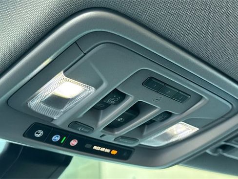 Used 2023 GMC Sierra 3500 Denali w/ Denali Black Diamond Edition image 24