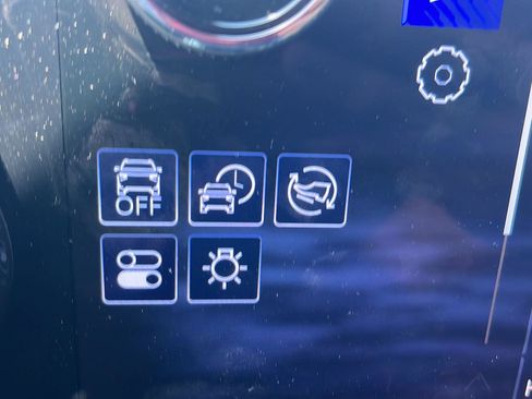 Used 2025 Chevrolet Blazer EV RS AWD/4WD image 14