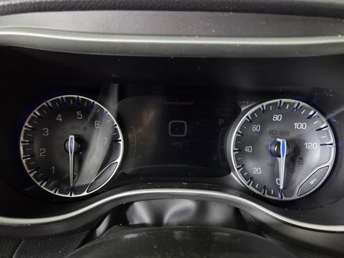 New 2026 Chrysler Pacifica Select image 20