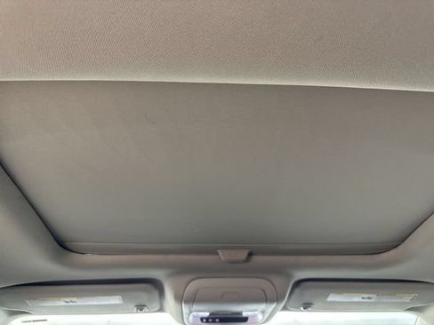 Used 2019 GMC Acadia Denali FWD image 19