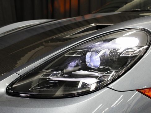 Certified 2025 Porsche 718 Boxster Spyder RS image 16