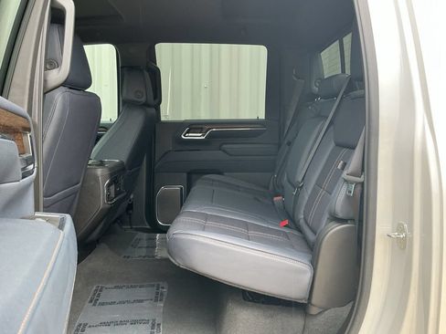 Used 2024 Chevrolet Silverado 3500 High Country AWD/4WD image 12