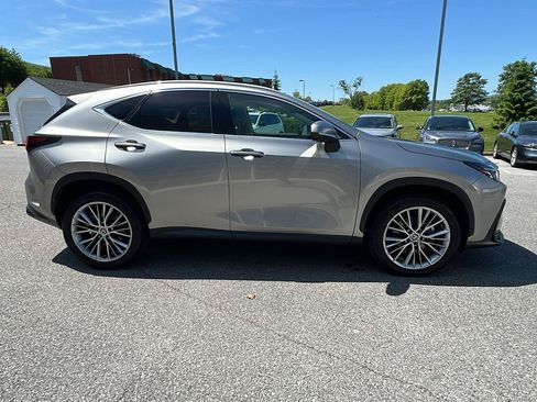 Used 2024 Lexus NX 350 AWD w/ Vision Package image 3