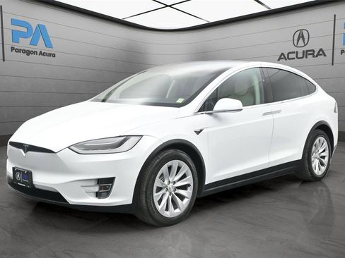 Used 2018 Tesla Model X P100D image 1