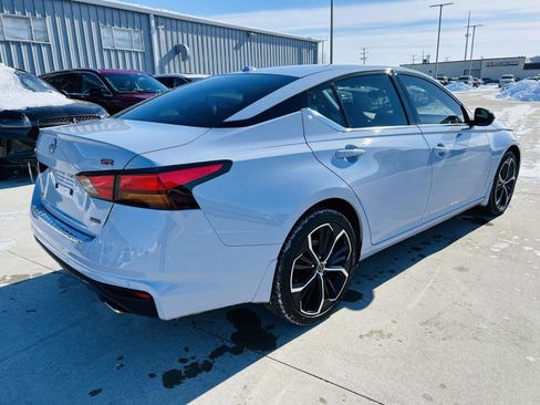 Used 2023 Nissan Altima 2.5 SR image 34
