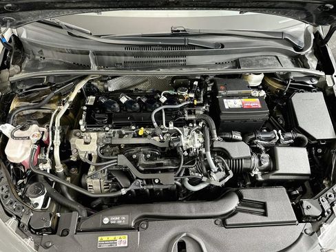 Used 2024 Toyota Corolla LE FWD image 28
